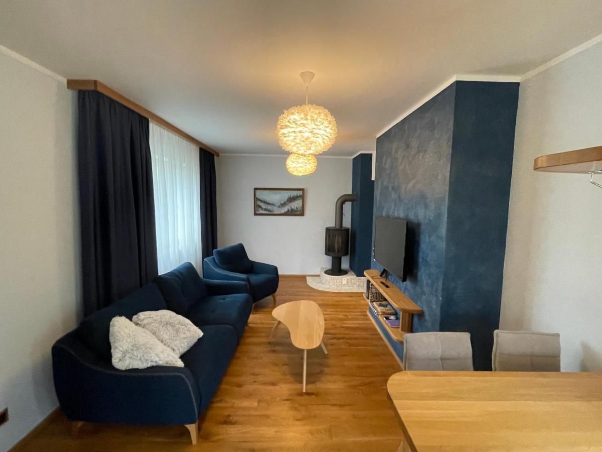 "Winter" Apartment Βιλιάντι Εξωτερικό φωτογραφία