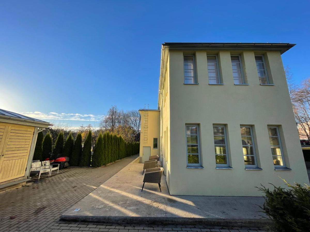 "Winter" Apartment Βιλιάντι Εξωτερικό φωτογραφία