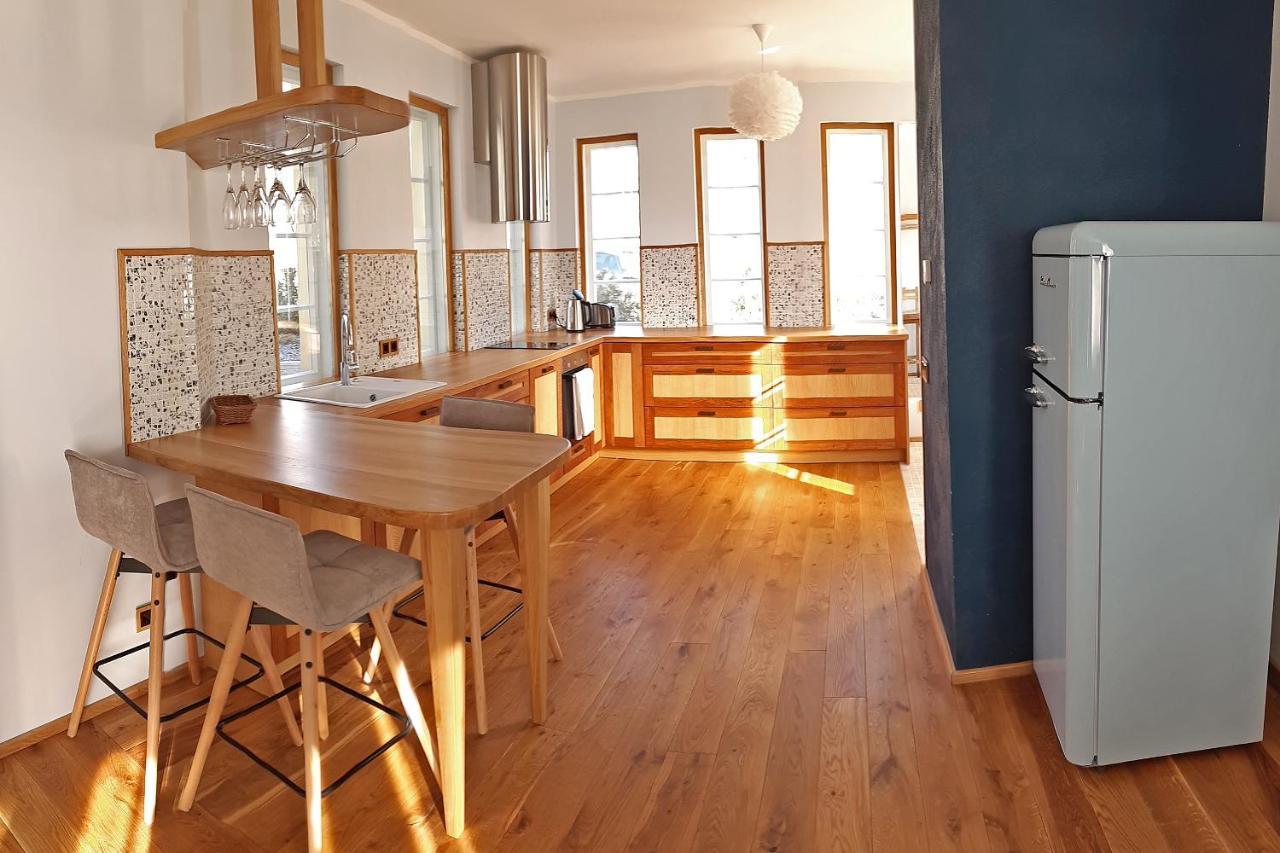 "Winter" Apartment Βιλιάντι Εξωτερικό φωτογραφία